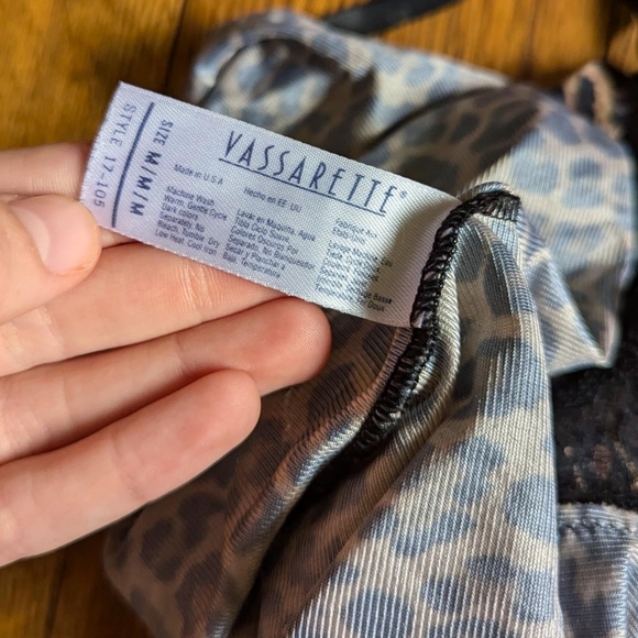 Vintage Y2k Cheetah Print Lace Trim Cami Tank Top - Picture 4 of 5